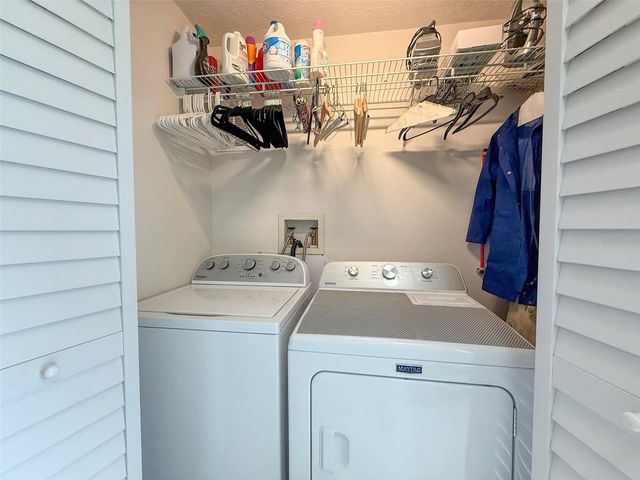 237 20TH AVENUE SE, St Petersburg, FL 33705