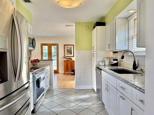 237 20TH AVENUE SE, St Petersburg, FL 33705