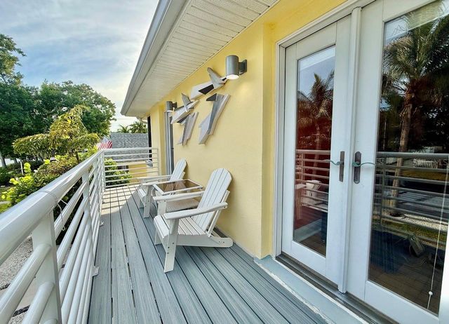 237 20TH AVENUE SE, St Petersburg, FL 33705