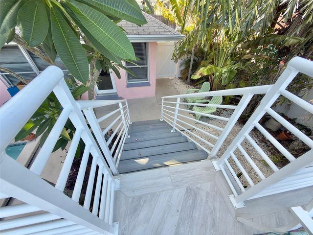 237 20TH AVENUE SE, St Petersburg, FL 33705