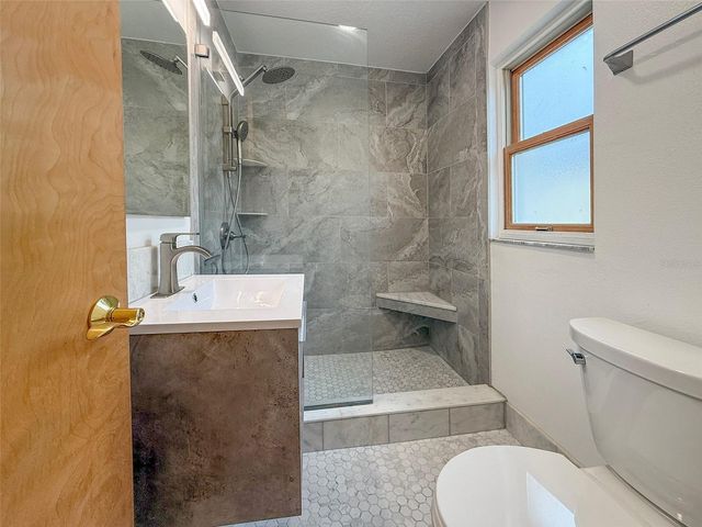 237 20TH AVENUE SE, St Petersburg, FL 33705