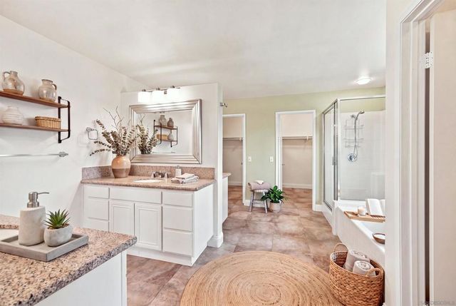 413 Lexington, Oceanside, CA 92057