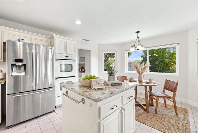 413 Lexington, Oceanside, CA 92057