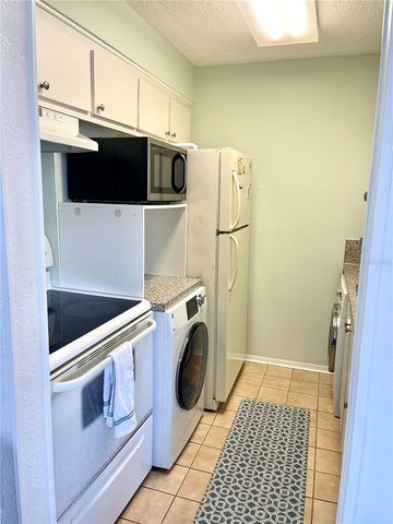 165 MEDALLION BOULEVARD H, Madeira Beach, FL 33708