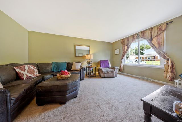 1409 Continental Drive, Evansville, IN 47715