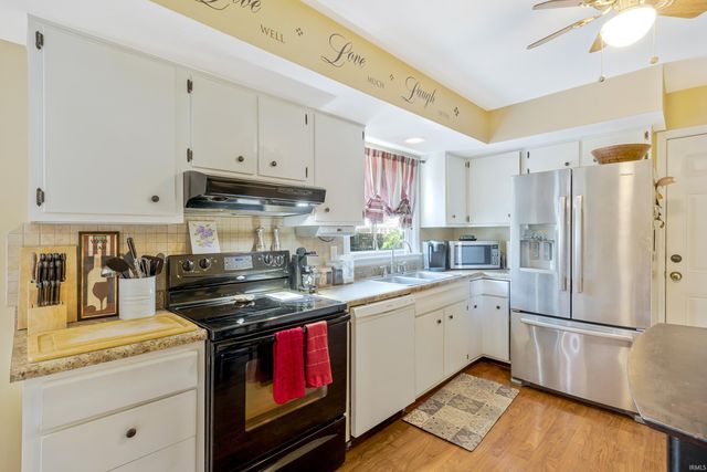 1409 Continental Drive, Evansville, IN 47715