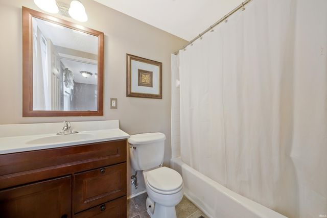 1409 Continental Drive, Evansville, IN 47715