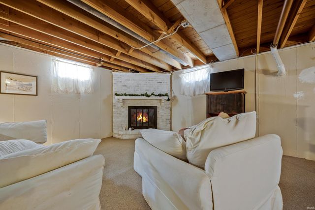 1409 Continental Drive, Evansville, IN 47715