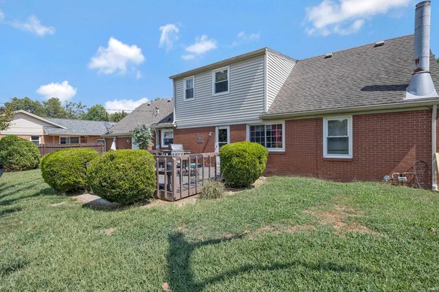 1409 Continental Drive, Evansville, IN 47715