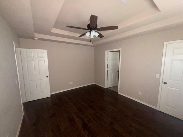 10604 Royal Adrian Drive, Conroe, TX 77303