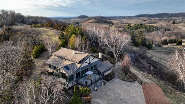 N30732 Square Bluff Road, Blair, WI 54616