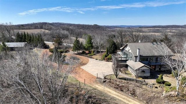 N30732 Square Bluff Road, Blair, WI 54616