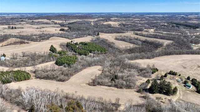 N30732 Square Bluff Road, Blair, WI 54616