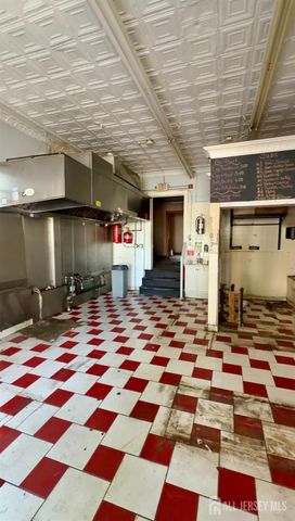 141 Main Street, Sayreville, NJ 08872