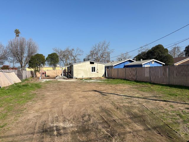 3883 Santa Fe Ave, Le Grand, CA 95333