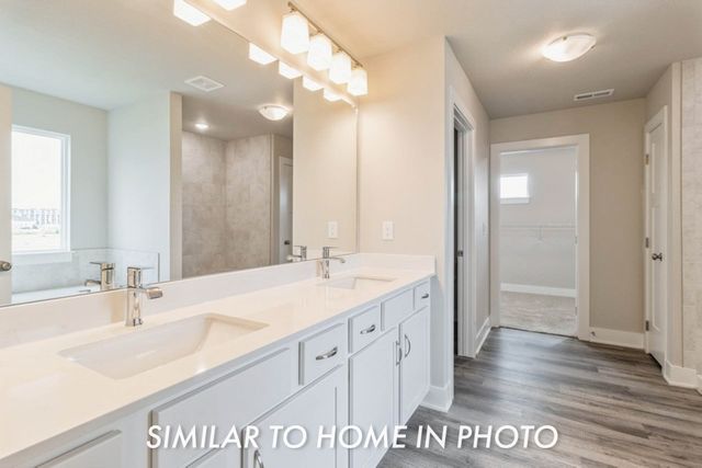 901 Walnut Drive, Norwalk, IA 50211
