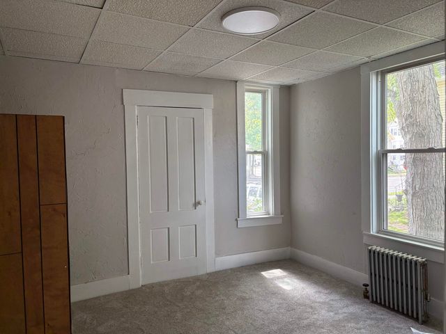 78 Pennacook Street, Manchester, NH 03104