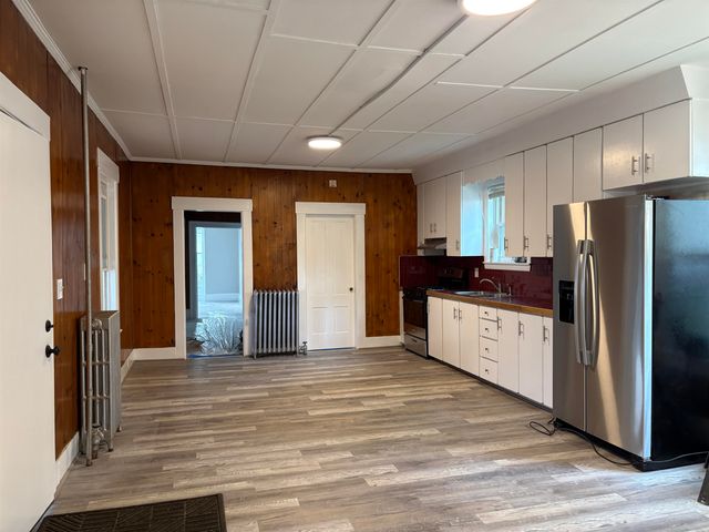 78 Pennacook Street, Manchester, NH 03104