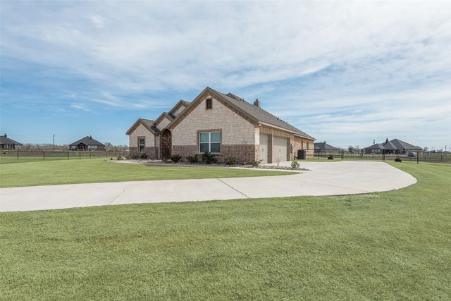 13505 Sage Meadow Circle, Sanger, TX 76266