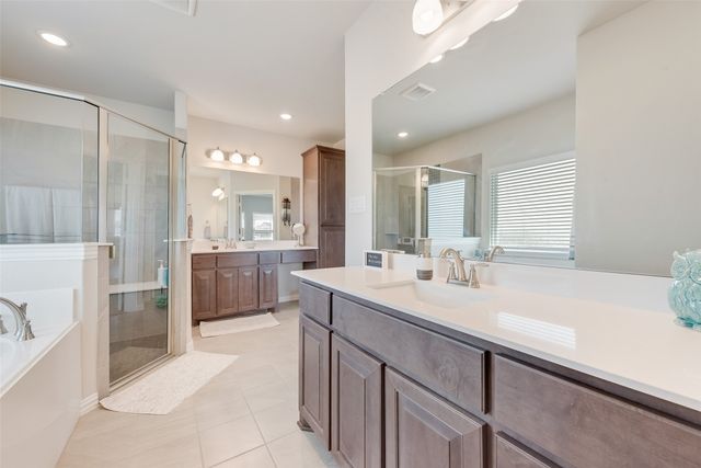 13505 Sage Meadow Circle, Sanger, TX 76266