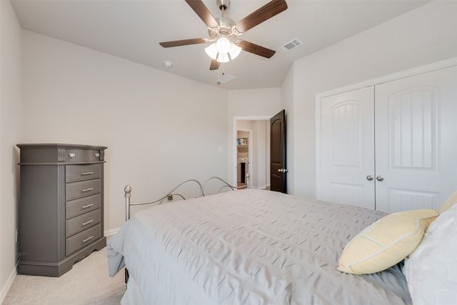 13505 Sage Meadow Circle, Sanger, TX 76266