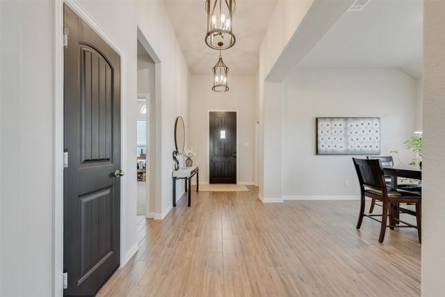 13505 Sage Meadow Circle, Sanger, TX 76266