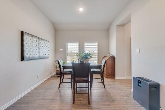 13505 Sage Meadow Circle, Sanger, TX 76266