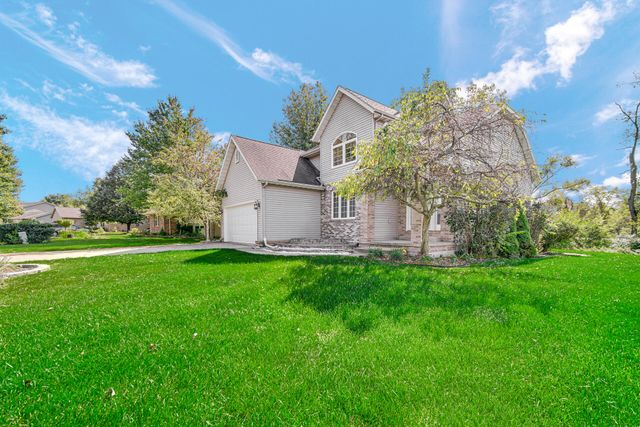 736 Cinnamon Teal Court, Hobart, IN 46342