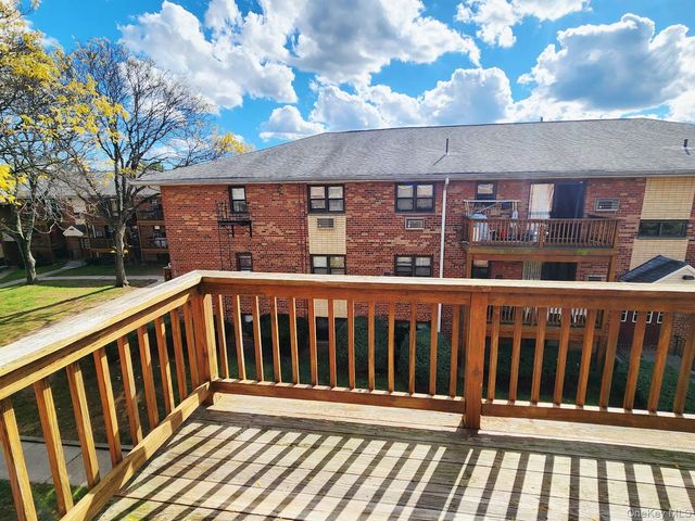 112 UNION Road 3L, Spring Valley, NY 10977