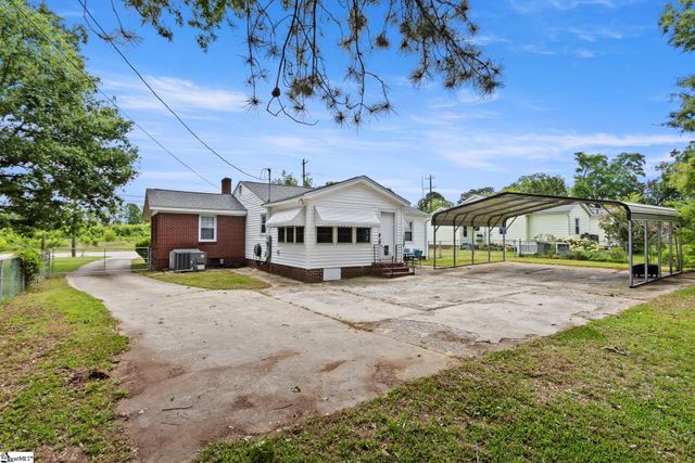 711 N Adair Street, Clinton, SC 29325