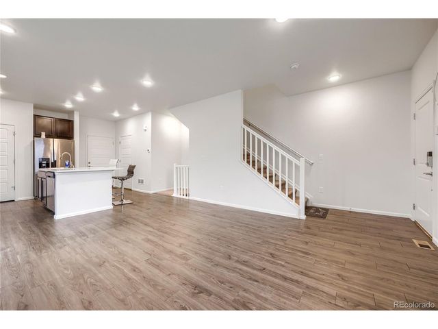 19990 E 40TH Ave 4, Denver, CO 80249