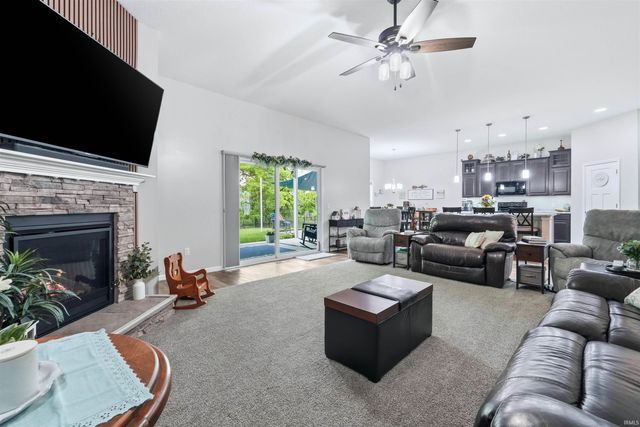 7633 Accio Cove, Fort Wayne, IN 46835