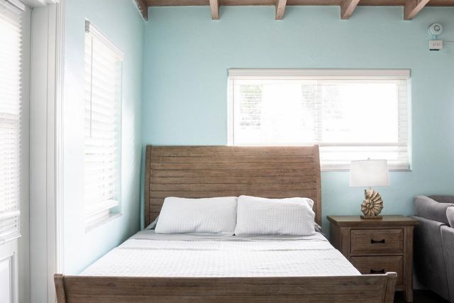 204 Coral Road, Boynton Beach, FL 33435