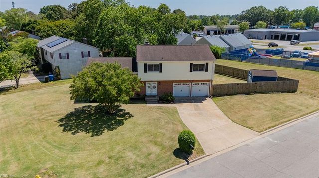 1338 Acredale RD, Virginia Beach, VA 23464
