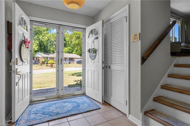 1338 Acredale RD, Virginia Beach, VA 23464