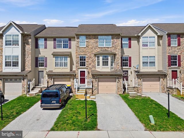 184 SARA LN, Hanover, PA 17331