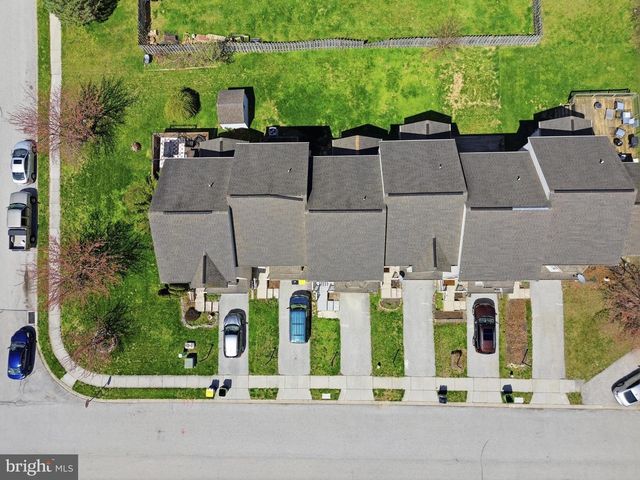 184 SARA LN, Hanover, PA 17331