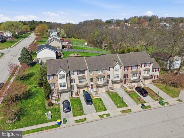 184 SARA LN, Hanover, PA 17331