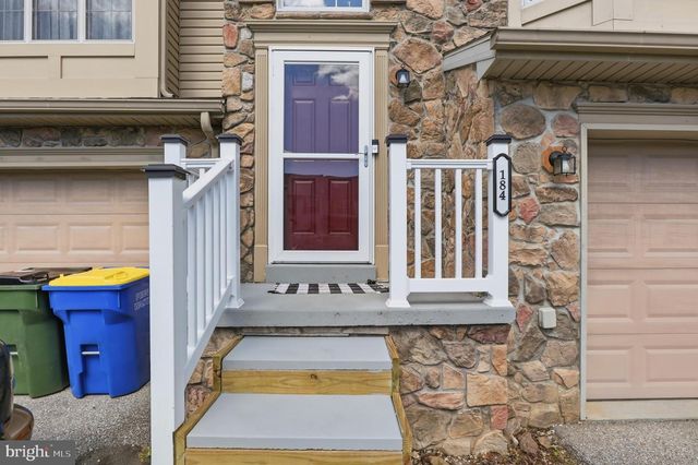 184 SARA LN, Hanover, PA 17331