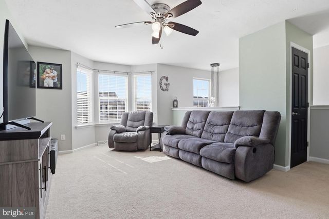 184 SARA LN, Hanover, PA 17331