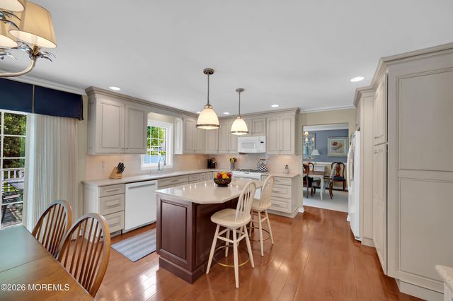 73 Brandywine Drive, Matawan, NJ 07747
