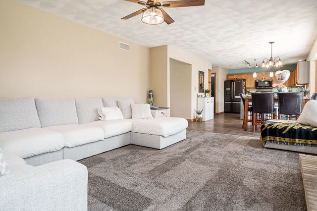 10945 MEADOWSWEET Lane, Roscoe, IL 61073
