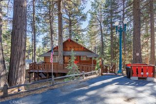 31321 Circle View, Running Springs, CA 92382