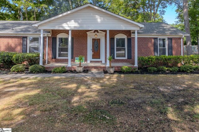 501 Cunningham Road, Taylors, SC 29687