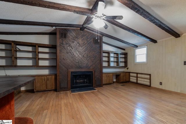 501 Cunningham Road, Taylors, SC 29687