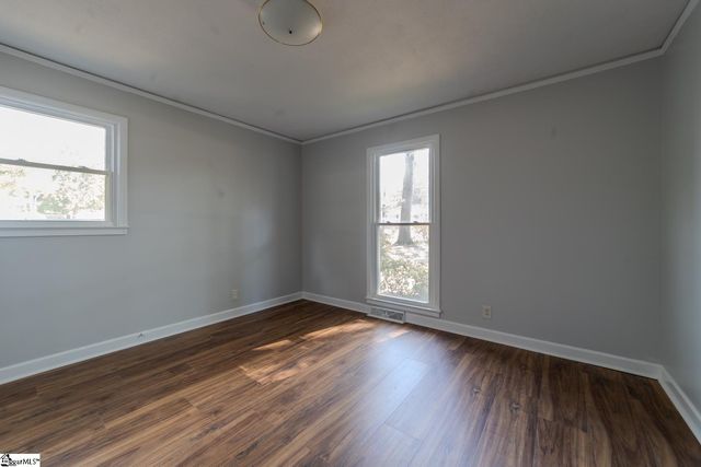 501 Cunningham Road, Taylors, SC 29687