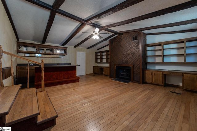 501 Cunningham Road, Taylors, SC 29687