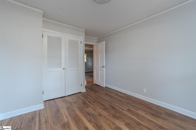 501 Cunningham Road, Taylors, SC 29687