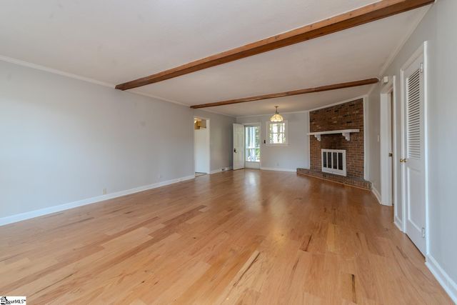 501 Cunningham Road, Taylors, SC 29687