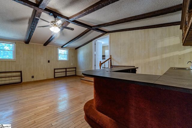 501 Cunningham Road, Taylors, SC 29687
